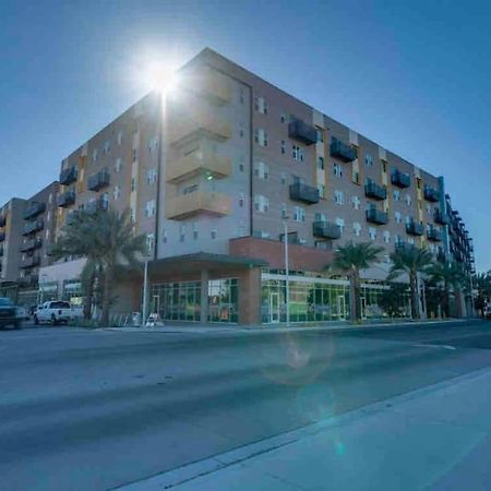 Sun Devil Studio With Rooftop Pool & Clubhouse! Tempe Dış mekan fotoğraf